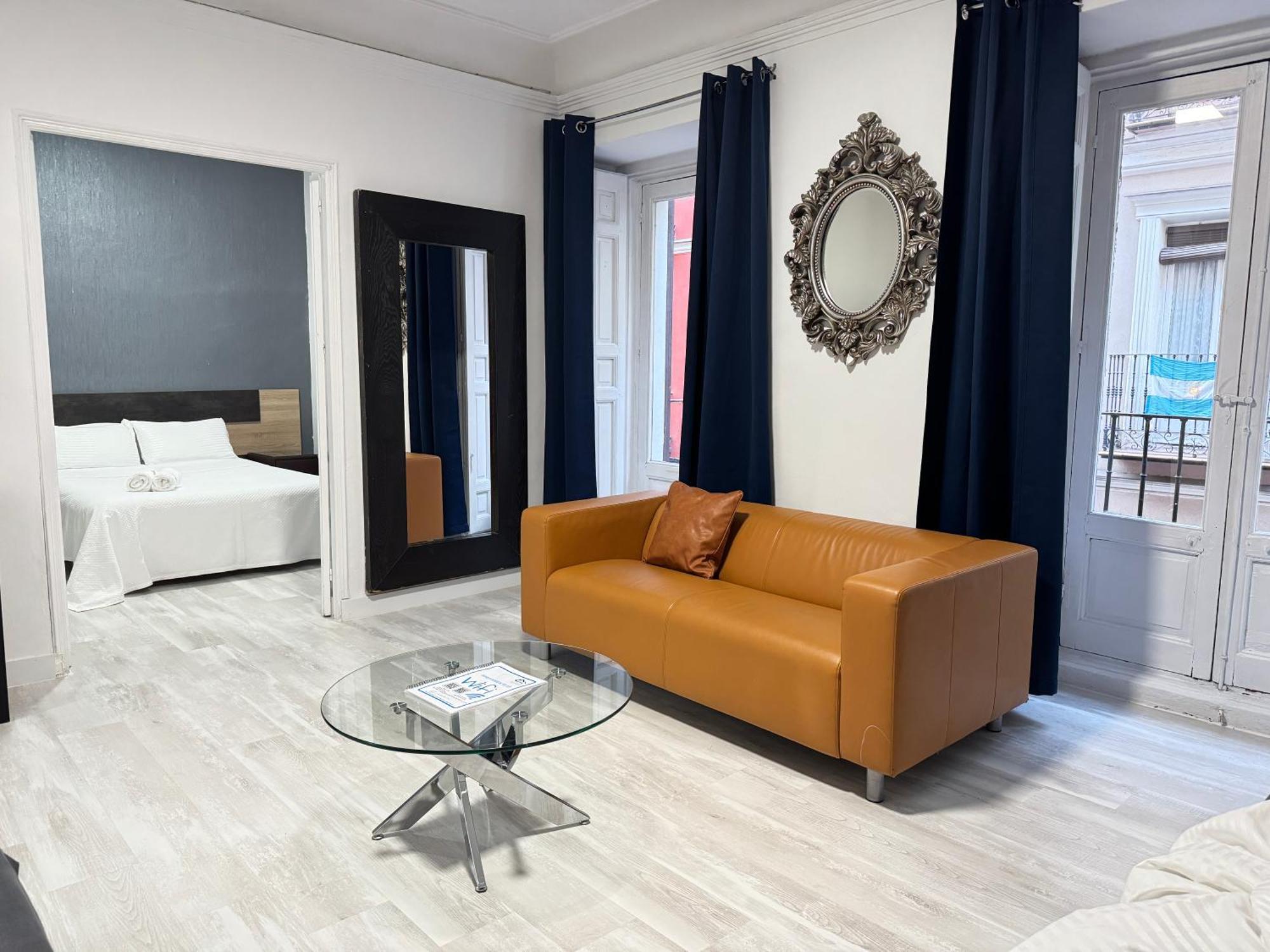 Apartamentos Day Madrid Gran Via Centro Sol Malasana エクステリア 写真