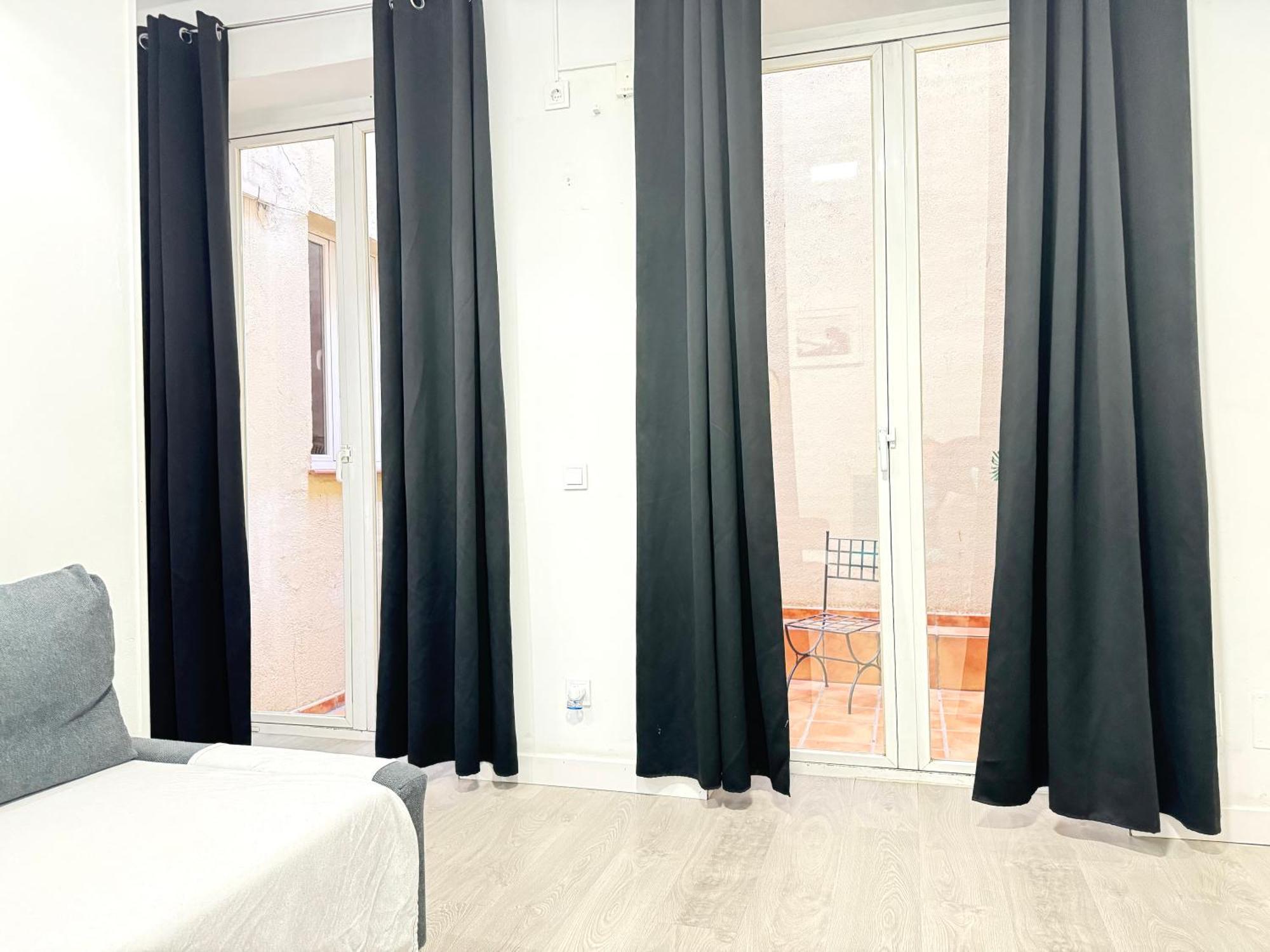 Apartamentos Day Madrid Gran Via Centro Sol Malasana エクステリア 写真